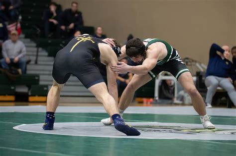 Coal City dominates Yorkville Christian in dual team sectional to earn ...