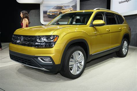 2018 Volkswagen Atlas: 3-row SUV made in US
