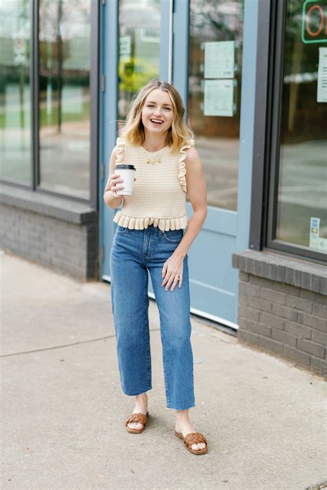 7 Petite Wide Leg Pants Outfit Ideas - Poor Little It Girl