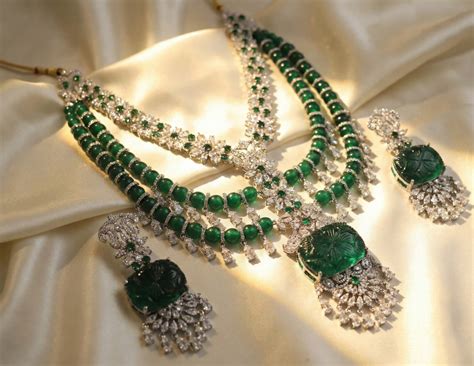 Best Heavy Green Beaded Layered Necklace for Weddings| 3 Layered ...