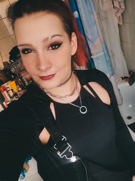 hope you are having a great weekend cuties. did you like your birthday? I always have mixed ...