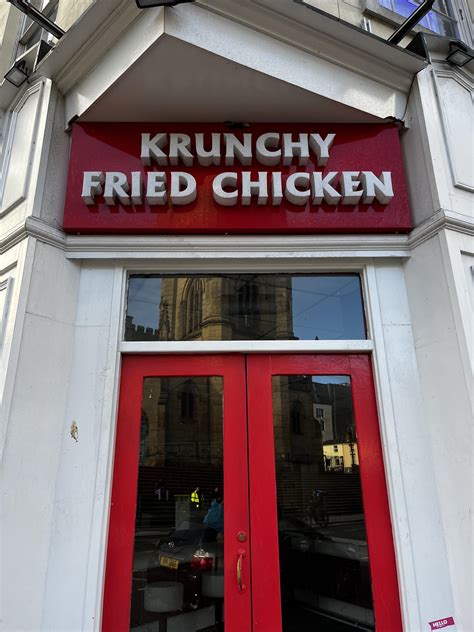 Omg bruh 😭😭 : r/crappyoffbrands