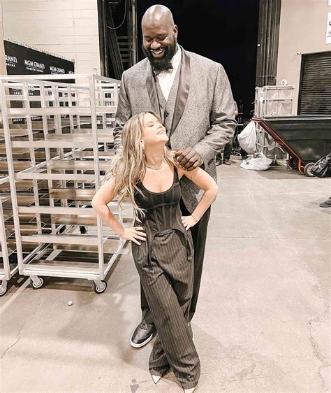 Photos of Celebrities Looking Tiny Next to Shaquille O'Neal