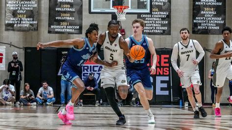 Bryant vs Michigan State prediction, pick, odds March Madness first round