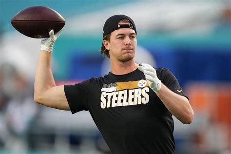 Who is the Steelers' starting QB tonight for the game against Raiders ...
