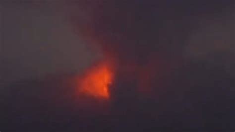 Japan Volcano 的图像结果