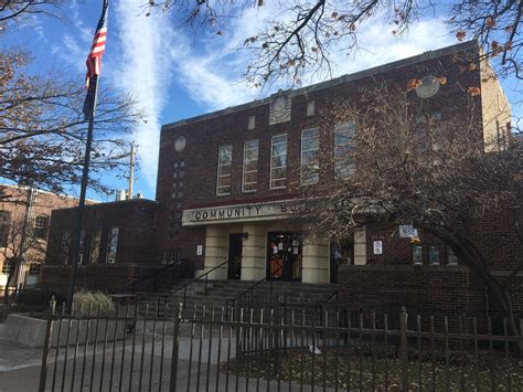 City of Lawrence proposes daily entry fee for recreation centers ...