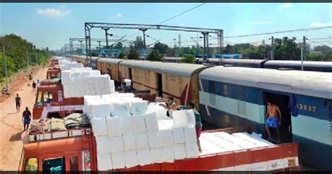 இனி பார்சல்களை மட்டும் அனுப்ப தனி ரயில்..!! டிச.12ம் தேதி முதல் இயக்கம் ...