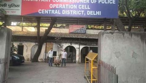 Delhi Police nabs habitual snatcher, recovers stolen iPhone 14 Pro