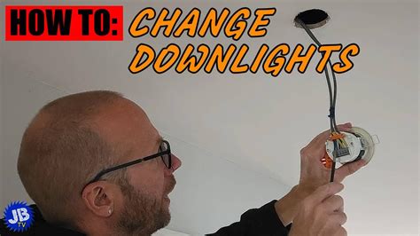 How to Fit the Clips On a Downlight 的图像结果