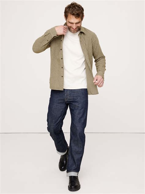 Standard-Fit Lightweight Flannel Shirt | Banana Republic