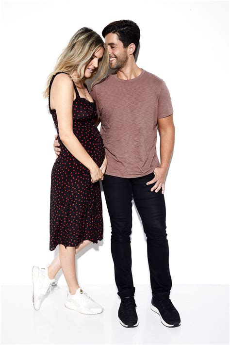 Josh Peck and Wife Paige Expecting First Child