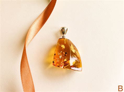 Amber Module Review 的图像结果