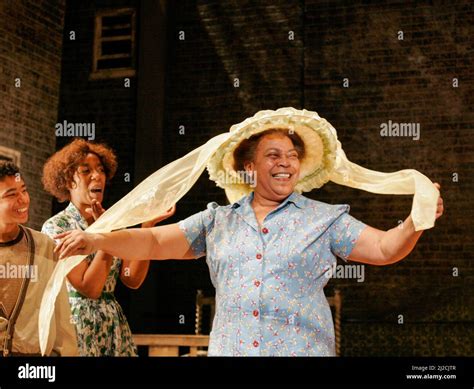 l-r: Matthew Hodges (Travis), Noma Dumezweni (Ruth Younger), Novella ...
