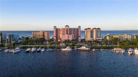 Pink Shell Beach Resort and Marina in Fort Myers Beach | VISIT FLORIDA