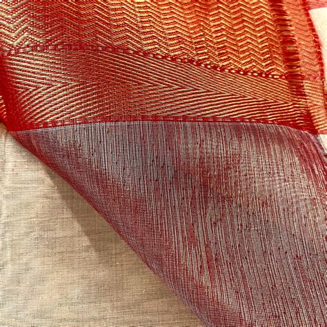 Gold & red maheshwari tissue silk saree with zari border – Roots Handloom