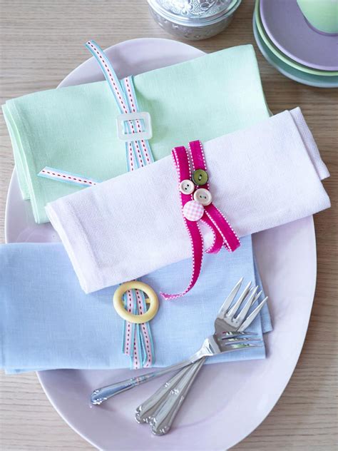 Table Setting Country Style 的图像结果