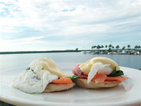 Marker 92 Bar and Bistro: Great Waterfront Restaurant in Cape Coral ...