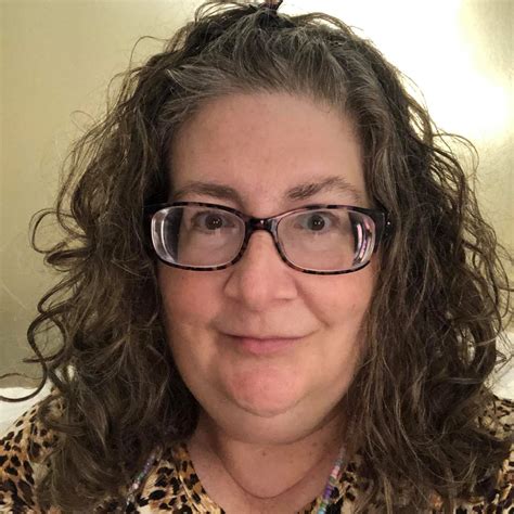 Melissa (Lisa) Painter LPC is a therapist serving MS.