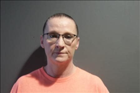 Melissa Darlene Contreras, a registered Sex, Violent, or Drug Offender ...