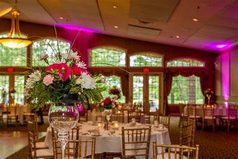 Weymouth Country Club - Reviews, Photos & Deals 2026 - Medina, OH ...