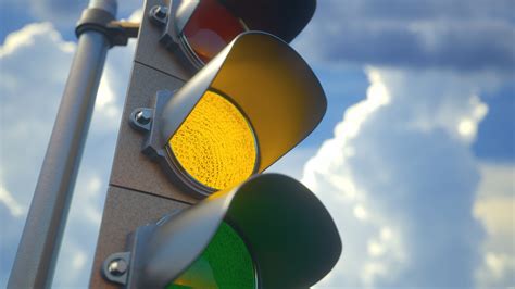 Pedestrians should get the green light on traffic signal prioritisation ...