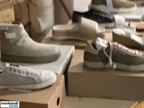 6.50€ per pair, remaining stock pallet, European brand shoe mix, mix of ...