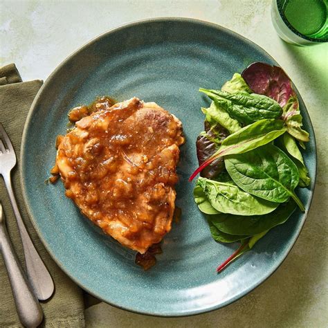 Pork Chops and Applesauce Recipe