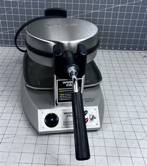 Waring Pro Belgium WAFFLE Maker | EstateSales.org