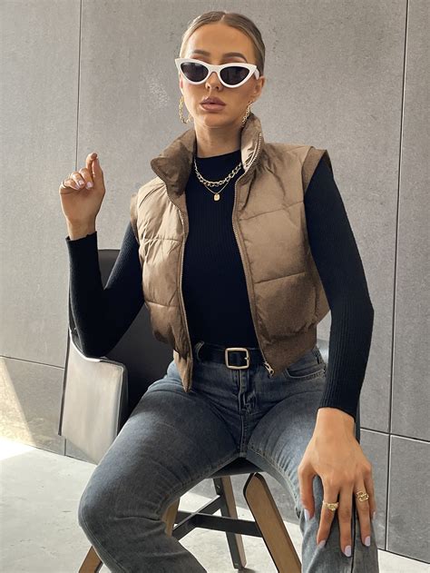 Slant Pockets Sleeveless Puffer Coat | Vest outfits for women, Jacket ...