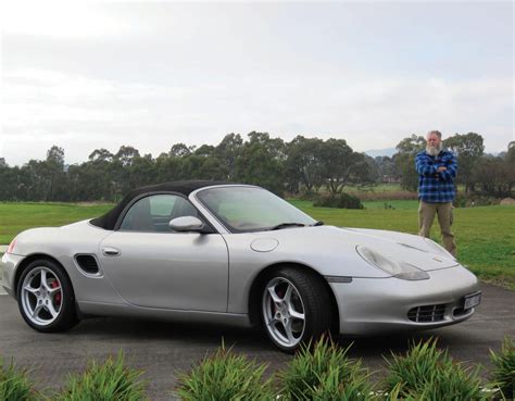 CRISIS AVERTED | Unique Cars - automotive - Read this story on Magzter.com