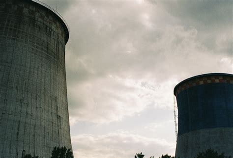 What Are the ETFs That Are Nuclear Power? Explained