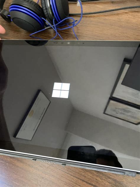 Image result for Surface Pro Logo Boot Loop Fix