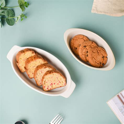 Riona Ribbed Baking Dish White 8 Inch