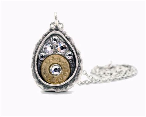 Pretty Hunter Sip & Shop, 6080 Dixie Highway Suite D, Clarkston, MI ...