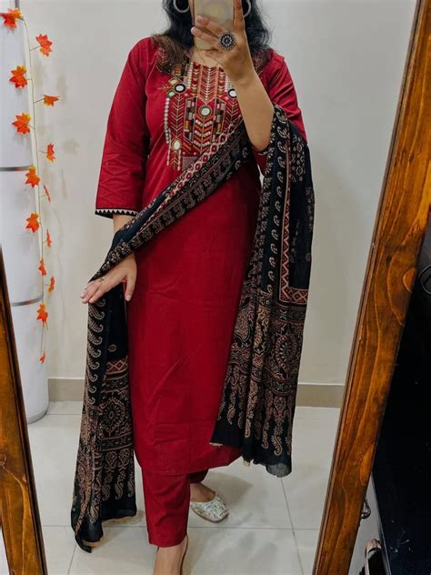 Jaipuri Red Hand-Embroidered Kurta Set with Ajrakh Print Dupatta – The ...