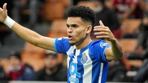 Luis Diaz: Liverpool sign Porto winger on five-and-a-half-year deal for ...