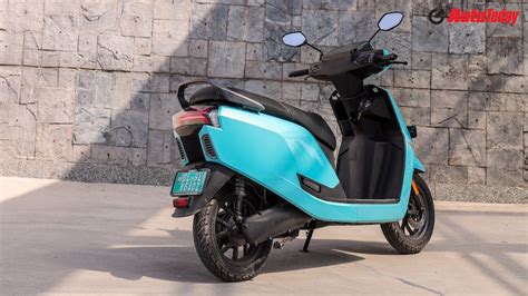 Ampere Nexus first ride, review: This made-in-India electric scooter ...