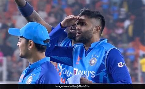 2nd ODI India Probable XI: रोहित की होगी एंट्री तो इन दो खिलाड़ियों में ...