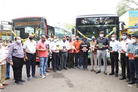 Navi Mumbai: NMMT introduces mobile library in long-route buses; see pics