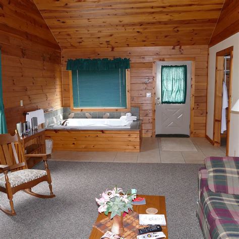 THE WHITE OAK INN (Danville Knox County) - 2026 B&B Reviews, Photos ...