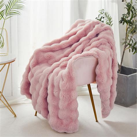 Faux reliable Fur Blanket for Bed Luxury
