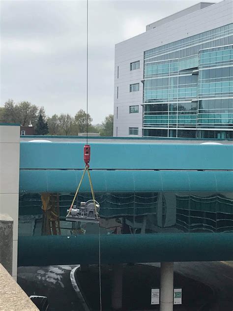 Elevator Mechanic school : Elevators