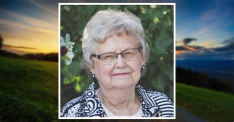 Obituary | Dorothy Kahl | Dahl Funeral Home