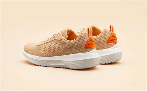Everyday Basic Sneakers : Honey Peel