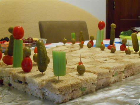 Do It Yourself Ditders: Theme Parties - Board Game Party Food