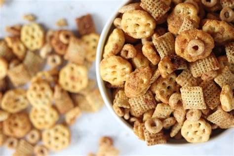 Sweet and Salty Snack Mix - Lolo Home Kitchen