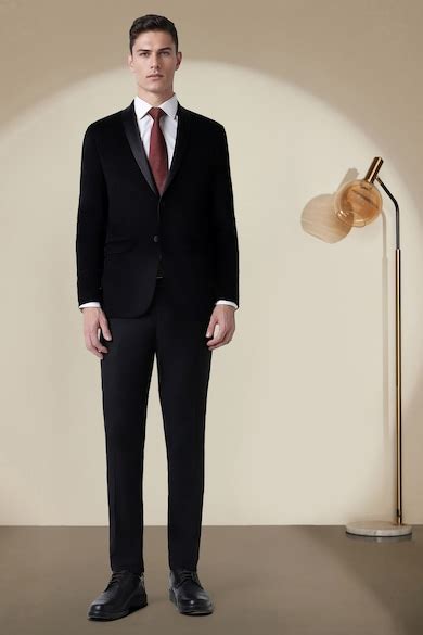 Buy Men Black Solid Party Two Piece Suit Online - 39621936 | Peter England