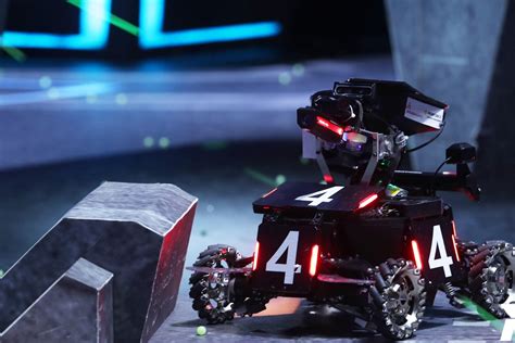 Robots in Competition — Advanced Robotics at University of Washington