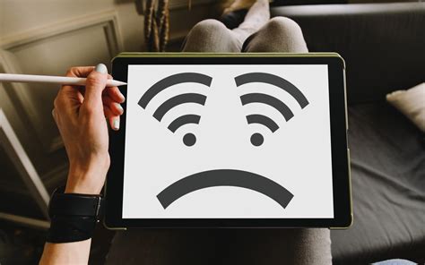 iPadOS 14: WiFi Not Working, Slow, or Dropping Out? 14 Tips to Fix These Issues - iPhone Hacks ...